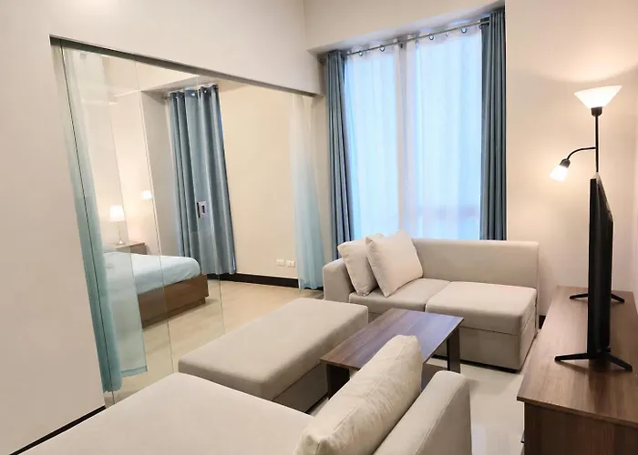 Mactan Newtown Poolside View Near Airport & *
